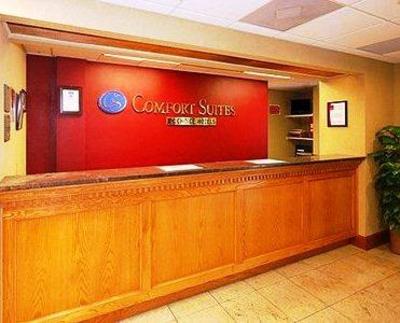 фото отеля Comfort Suites Raleigh