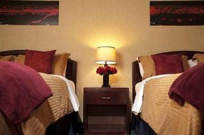 фото отеля Grande Prairie Inn