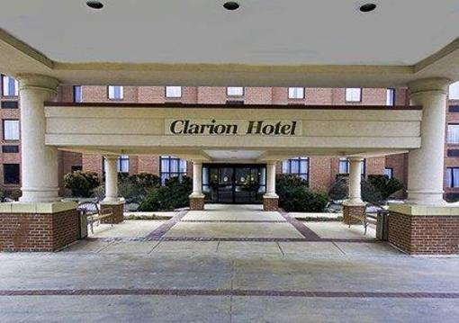 фото отеля Clarion Hotel Shepherdstown
