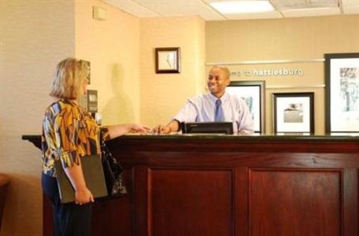 фото отеля Hampton Inn Hattiesburg