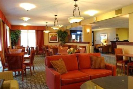 фото отеля Hampton Inn Hattiesburg