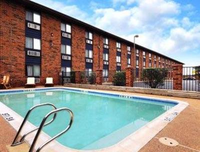 фото отеля Days Inn Denton
