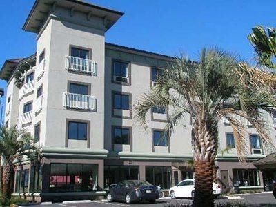 фото отеля Comfort Inn & Suites Fort Walton Beach