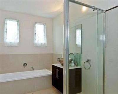 фото отеля Esplanade Villa