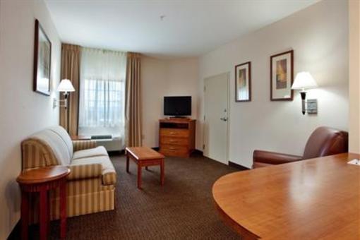 фото отеля Candlewood Suites New Iberia
