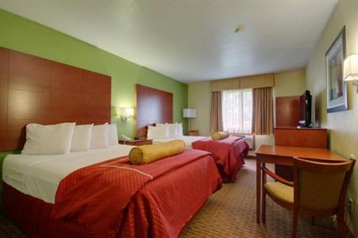 фото отеля Best Western Altoona Inn