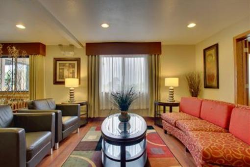 фото отеля Best Western Altoona Inn