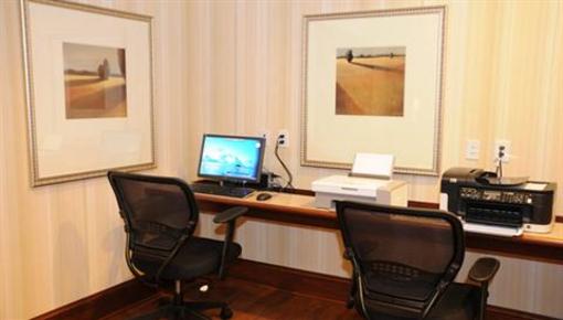фото отеля Country Inn & Suites Braselton