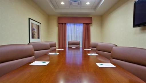 фото отеля Country Inn & Suites Braselton