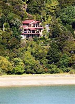 фото отеля Bay of Islands Beach House Apartments Paihia