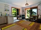 фото отеля Bay of Islands Beach House Apartments Paihia