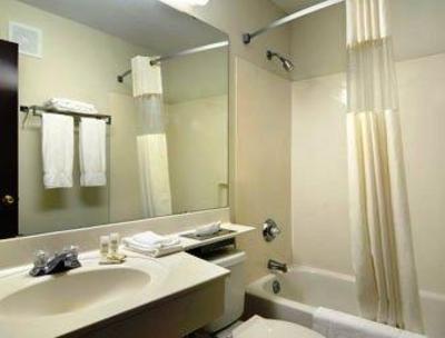 фото отеля Econo Lodge Inn & Suites Pensacola