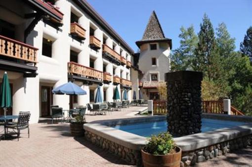 фото отеля Olympic Village Inn