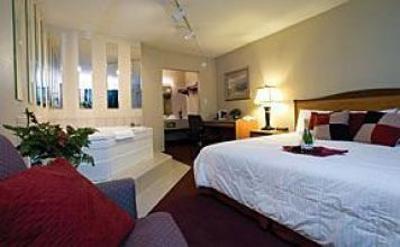фото отеля Lamplighter Inn & Suites North