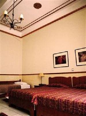 фото отеля Tourist Hotel Thessaloniki