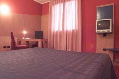 фото отеля Maxim Hotel Ospedaletto Lodigiano