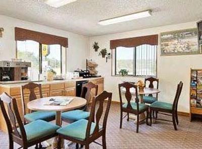 фото отеля Super 8 Motel Cartersville