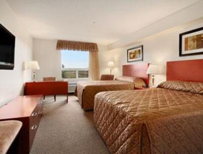 фото отеля Super 8 Roadking Hotel Sherwood Park