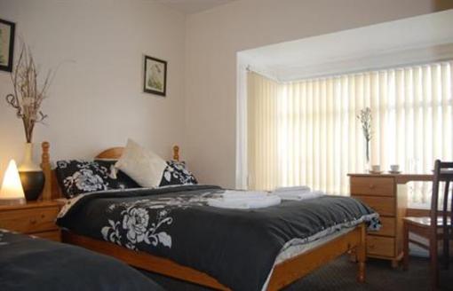 фото отеля Sheldon Guest House Birmingham