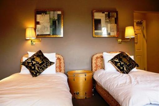фото отеля The Manor Hotel Christchurch (England)