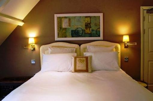 фото отеля The Manor Hotel Christchurch (England)