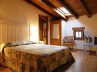 фото отеля Hostal Rural Luna y Lunaposada Candeleda