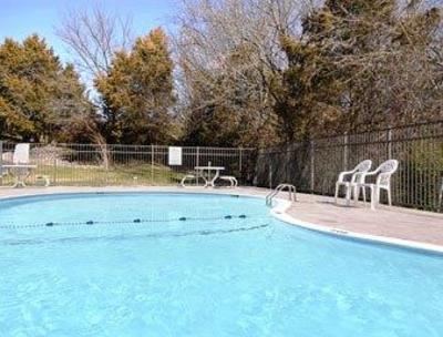 фото отеля Days Inn Knoxville East