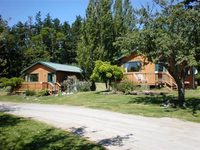 Deer Harbor Inn
