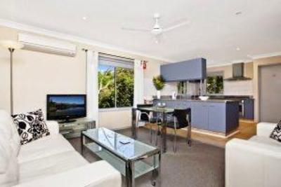 фото отеля Tiarri Terrigal Beach