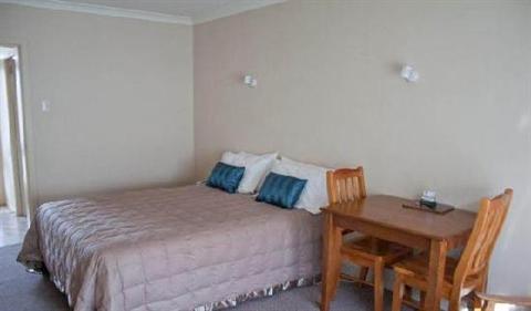 фото отеля Alpenhorn Motel