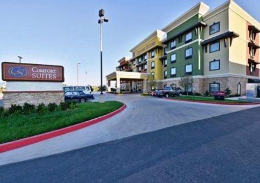 фото отеля Comfort Suites Amarillo