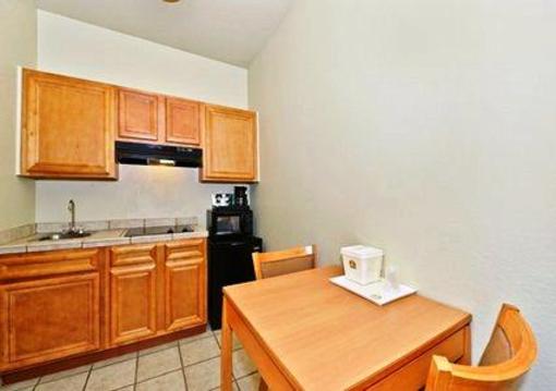 фото отеля Comfort Suites Amarillo