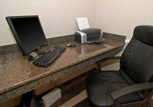 фото отеля Sleep Inn And Suites Waxahachie