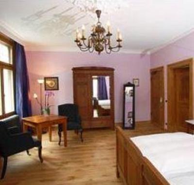 фото отеля Villa Paulus Restaurant - Hotel - Catering