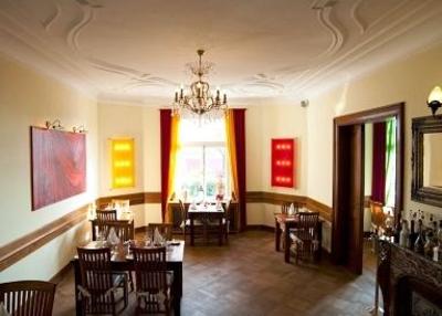 фото отеля Villa Paulus Restaurant - Hotel - Catering