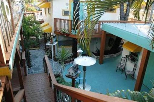 фото отеля Sun Deck Inn & Suites