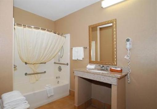 фото отеля Best Western Inn Lumberton