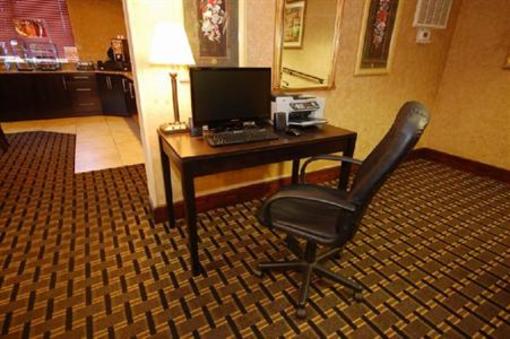 фото отеля Best Western Inn Lumberton