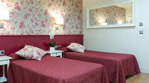 фото отеля Hostal Matheu