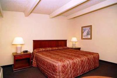 фото отеля Econo Lodge Inn & Suites Binghamton
