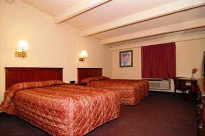 фото отеля Econo Lodge Inn & Suites Binghamton