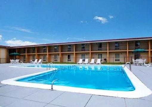 фото отеля Econo Lodge Inn & Suites Binghamton