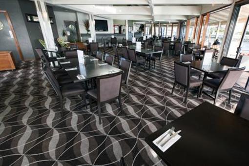 фото отеля The Marina Hotel