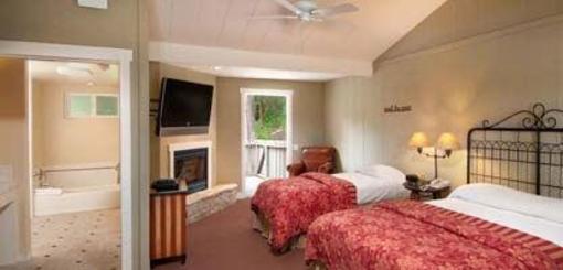 фото отеля Carmel River Inn