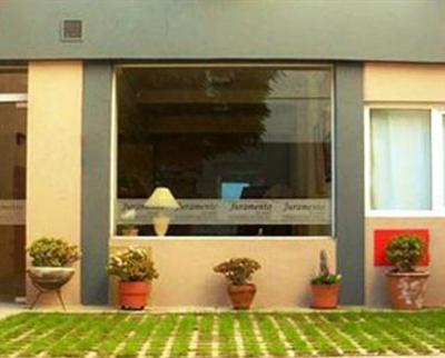 фото отеля Juramento de Lealtad Townhouse Hotel
