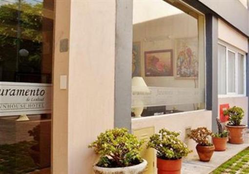 фото отеля Juramento de Lealtad Townhouse Hotel