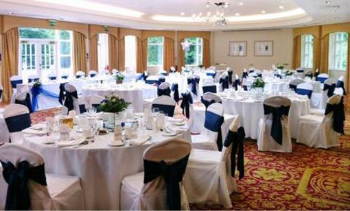 фото отеля Oakwood House Maidstone