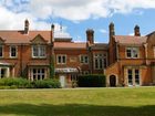 фото отеля Oakwood House Maidstone