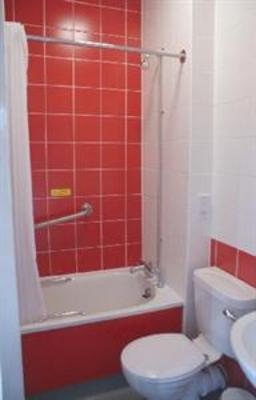 фото отеля Travelodge Edinburgh Learmonth