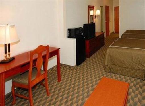 фото отеля Comfort Suites Goldsboro